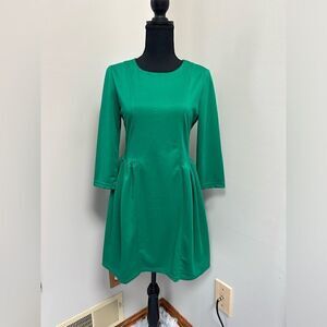 Fate London Woman’s Green Mini Long Sleeve Dress